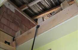 Vanzare 2 camere, 50 mp utili, balcon, POD de 30 mp, zona Cetatii!