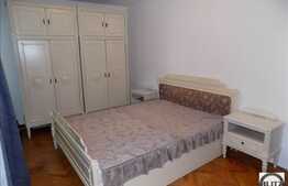 3 camere, 70 mp utili, mobilat modern, garaj, zona Aleea Padis!