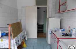 2 camere, 56 mp, decomandat, zona strazii Nicolae Titulescu!