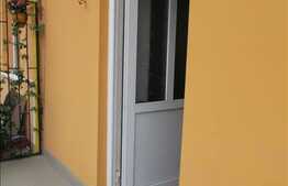 Apartament 2 camere, 43 mp, cu terasa, loc de parcare si boxa, zona Motilor