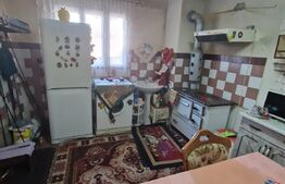 De vanzare  casa, zona Schei 