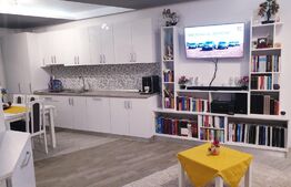 Apartament 3 camere, 75mp, etaj intermediar, parcare, zona Vivo