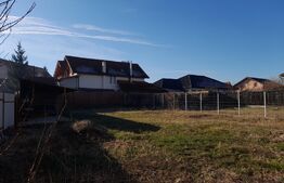 Casa cu 4 camere în satul Tarlungeni 