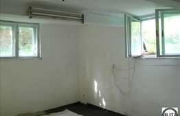 Apartament de vanzare in centru, zona linistita!