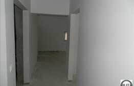 3 camere, 70 mp, terasa 18 mp, garaj, zona strazii Borhanci!