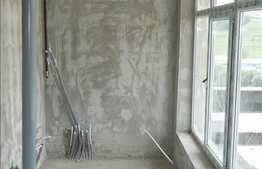 O camera,superfinisat, Calea Baciului!Prin Prima Casa!