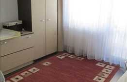 2 camere, 54 mp, decomandat, etaj intermediar, zona strazii 1 Decembrie!