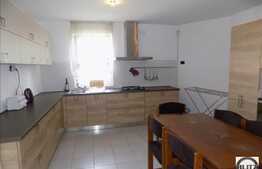 4 camere, 150 mp, in imobil nou de tip casa/vila, zona strazii Heltai Gaspar!