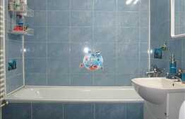 De vanzare apartament cu 2 camere, 52 mp, decomandat, zona strazii Buftea!