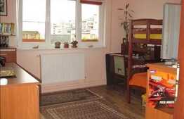 De vanzare apartament cu 2 camere, 52 mp, decomandat, zona strazii Buftea!