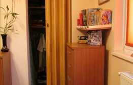 De vanzare apartament cu 2 camere, 52 mp, decomandat, zona strazii Buftea!