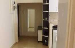 3 camere, 71 mp, semidecomandat zona Hotel Royal