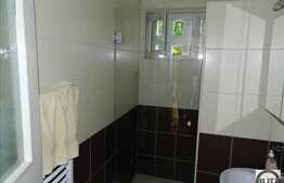 De vanzare apartament cu 3 camere, 65 mp utili, balcon, zona strazii Padis!