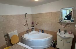 Casa de vanzare Exterior Nord (sau schimb cu un apartament 2 camere)