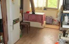 De vanzare garsoniera  28 mp, balcon, zona strazii Cojocnei!