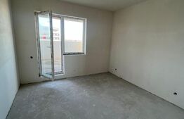Apartament 3 camere + terasa, 67mp, incalzire in pardoseala, zona Vivo