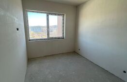 Apartament 3 camere + terasa, 67mp, incalzire in pardoseala, zona Vivo