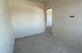 Apartament 3 camere + terasa, 67mp, incalzire in pardoseala, zona Vivo