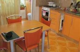 2 camere, 50 mp, decomandat, balcon, parcare, boxa, zona strazii Tulcea!