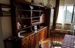 De inchiriat apartament cu 3 camere, 75 mp, parcare, zona strazii Streiului!