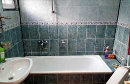 De inchiriat apartament cu 3 camere, 75 mp, parcare, zona strazii Streiului!