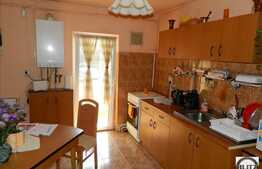 4 camere, 76 mp, decomandat, zona strazii Fabricii!