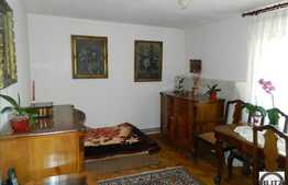 4 camere, 76 mp, decomandat, zona strazii Fabricii!