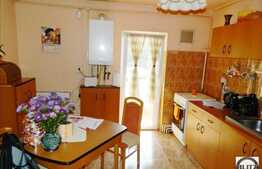 4 camere, 76 mp, decomandat, zona strazii Fabricii!