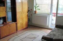 2 camere, 50 mp, etaj intermediar, decomandat, 2 balcoane, zona strazii Dunarii