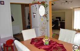 De vanzare 2 camere, 52 mp, imobil nou, zona strazii Trandafirilor!