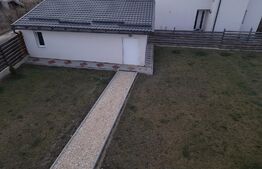 Casa 4 camere și garaj, 120mp, zona Bod
