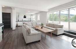 Penthouse 110 mp, 2 terase, parcare, partial mobilat, zona Polus Center!