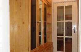 3 camere, 55 mp, etaj intermediar, zona strazii Gurghiu