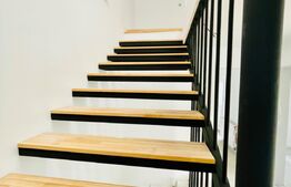 Apartament in vila, 4 camere, 119mp, semifinisat, zona Floresti