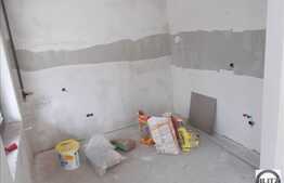 2 camere, 57 mp utili, imobil nou, parcare, semifinisat! Zona Calea Floresti!