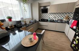 Casa 110 mp, 4 camere, grădina, pet friendly, zona Dezmir