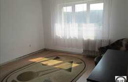 3 camere, 55 mp, panorama, etaj intermediar, zona strazii Mehedinti