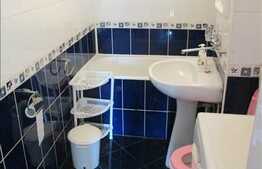 3 camere, 55 mp, panorama, etaj intermediar, zona strazii Mehedinti