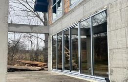 Casa individuala semifinisata, 140mp, 750 mp teren, Salicea