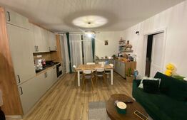 Apartament cu 3 camere, 55mp, mobilat si utilat, cu balcon, parcare, zona Regal