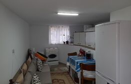 Casa cu 6 camere într-o zonă pitorească din Poiana Marului 