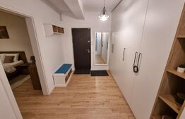 Apartament de LUX, 2 camere, 53mp, lift, parcare, terasa 11mp, zona Floresti
