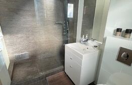 Apartament 3 camere, parcare, 110mp, zona Grand Hotel Italia