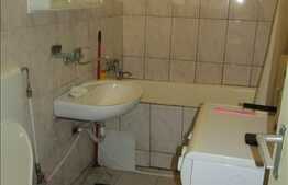 2 camere, 48 mp, decomandat, boxa, zona strazii Unirii