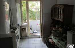 2 camere, 48 mp, decomandat, boxa, zona strazii Unirii