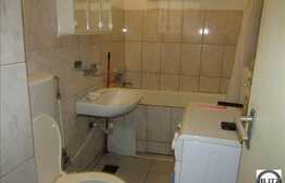 2 camere, 48 mp, decomandat, boxa, zona strazii Unirii