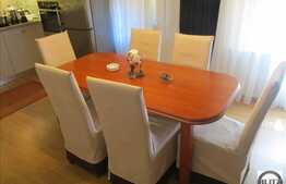 4 camere, 130 mp, pe 2 nivele, curte, parcare, zona strazii Primaverii