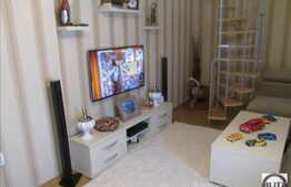 4 camere, 130 mp, pe 2 nivele, curte, parcare, zona strazii Primaverii