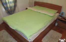 4 camere, 130 mp, pe 2 nivele, curte, parcare, zona strazii Primaverii