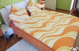 4 camere, 130 mp, pe 2 nivele, curte, parcare, zona strazii Primaverii